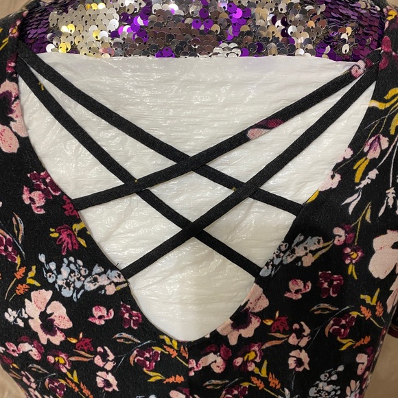 Summer Dress - Picture 2 of 5